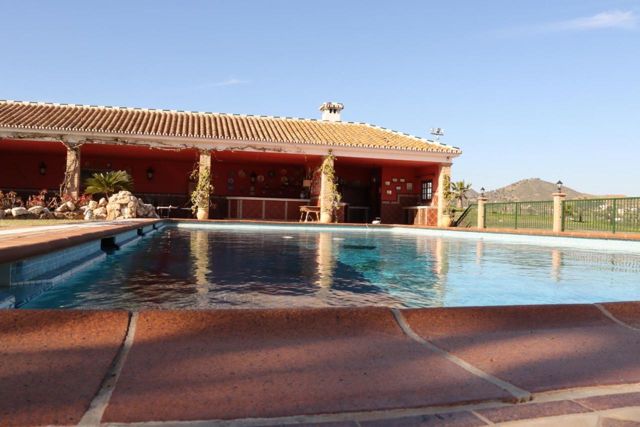 Villa Hacienda Esperanza Estacion De Cartama Exterior foto